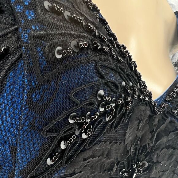 Sue Wong 3/4 SLEEVE V-NECK BEADED ROYAL BLUE & BLACK LACE COCKTAIL DRESS SIZE 4 - Picture 14 of 15